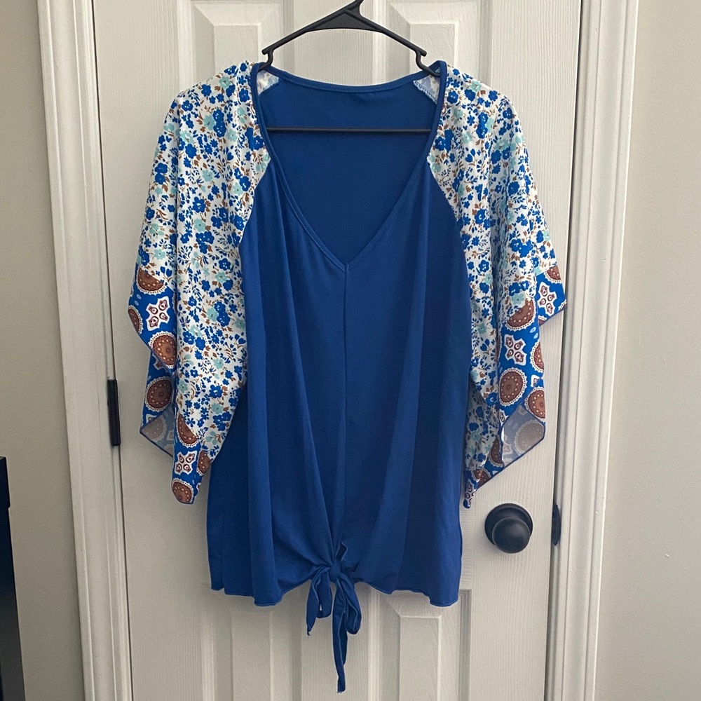 Blue Floral Women's Top